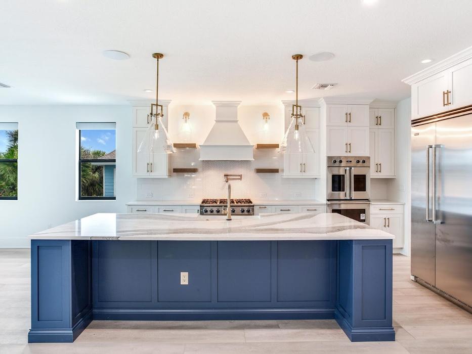 AVENTIS Homes - St. Petersburg, FL