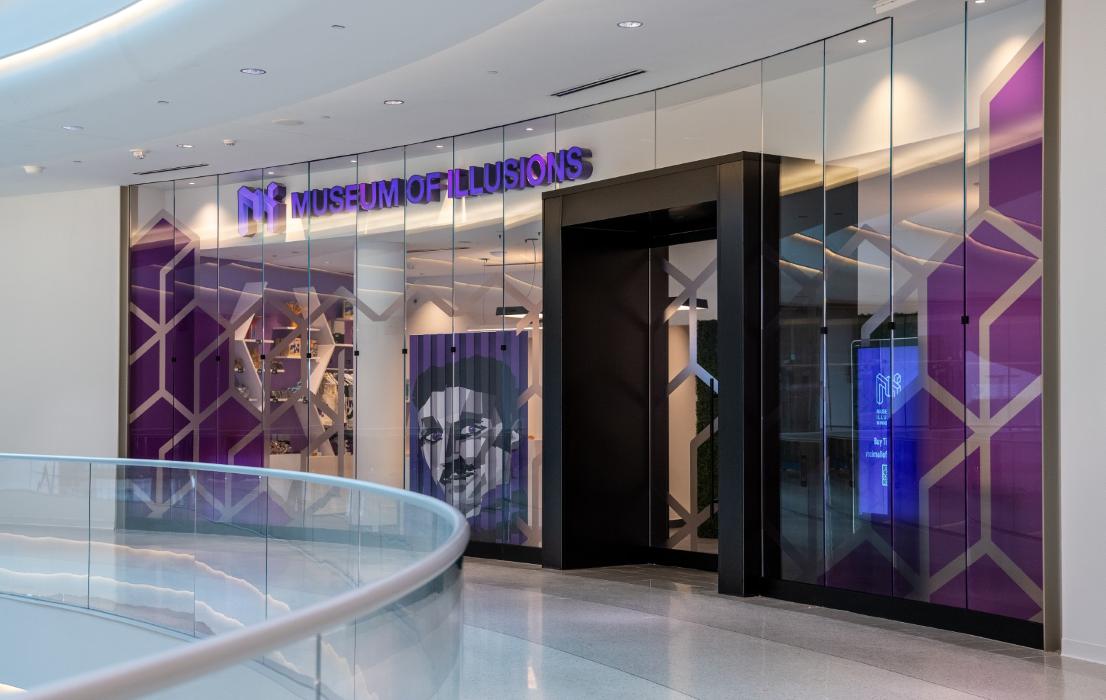 Museum of Illusions - Mall of America - Minneapolis, MN