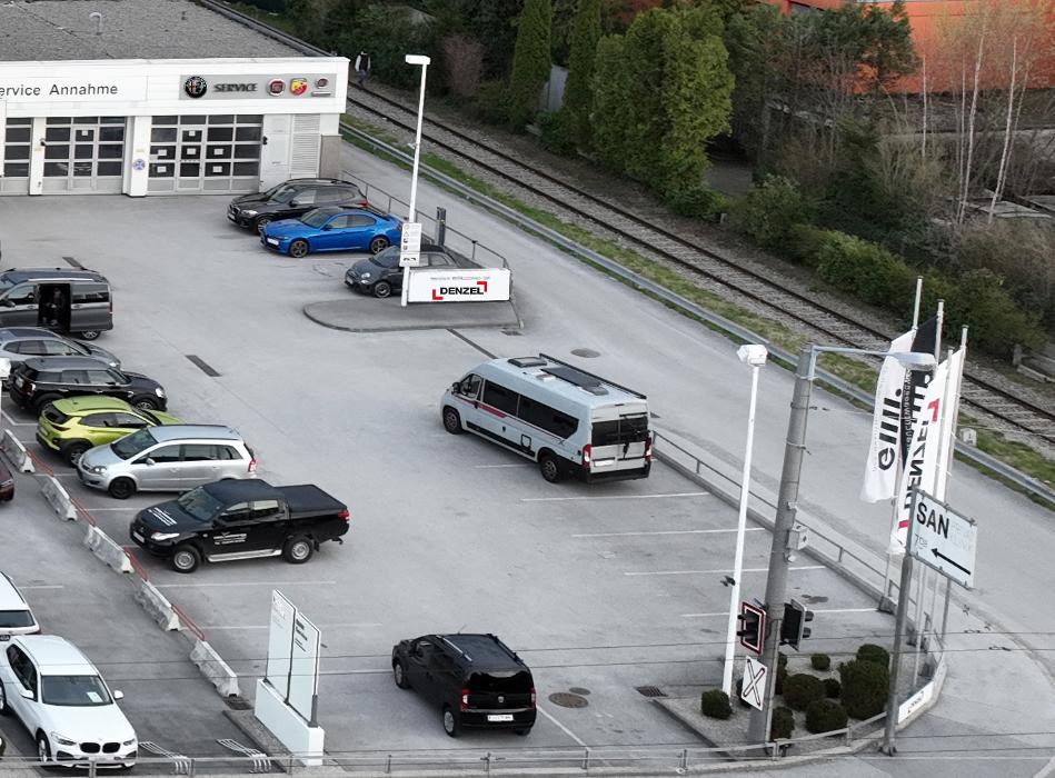 Alfa Romeo Denzel Salzburg, Innsbrucker Bundesstraße in Salzburg