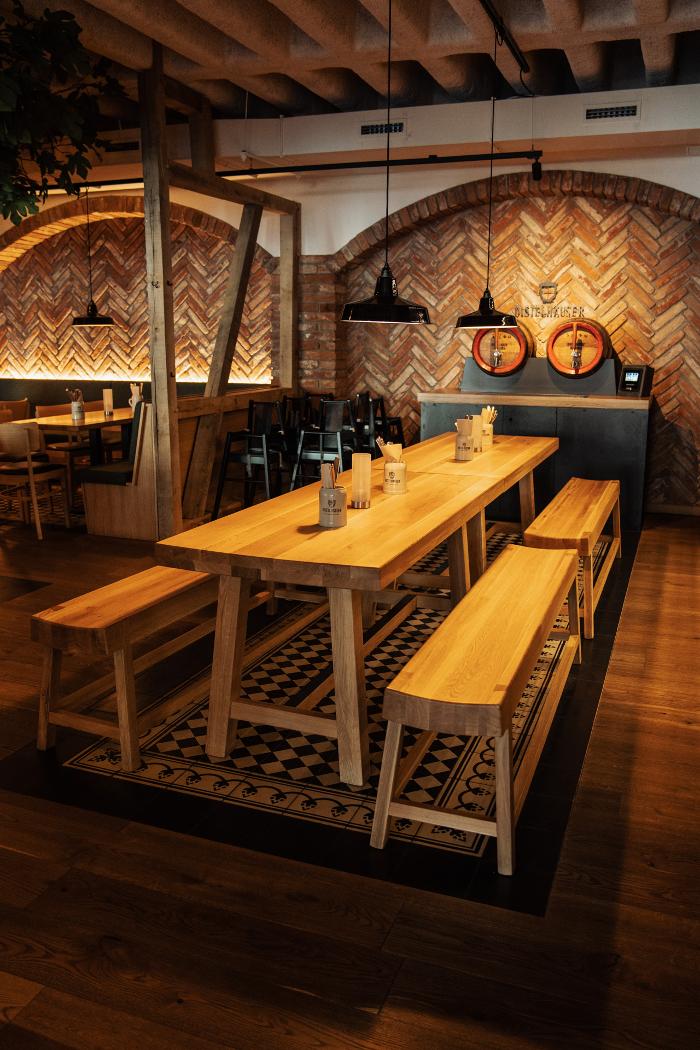 Wirtshaus am Dom Würzburg, Paradeplatz in Würzburg