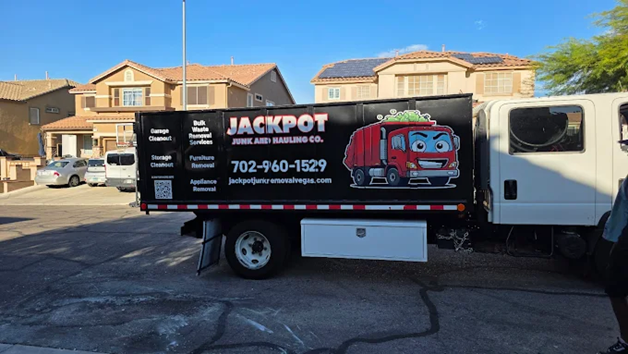 Jackpot Junk Removal Las Vegas - Las Vegas, NV