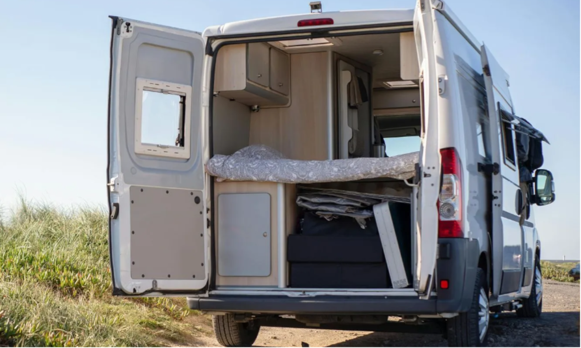 Autohaus Ulrich GmbH Autorisierter Ford Service Betrieb, Industriestraße in Halstenbek