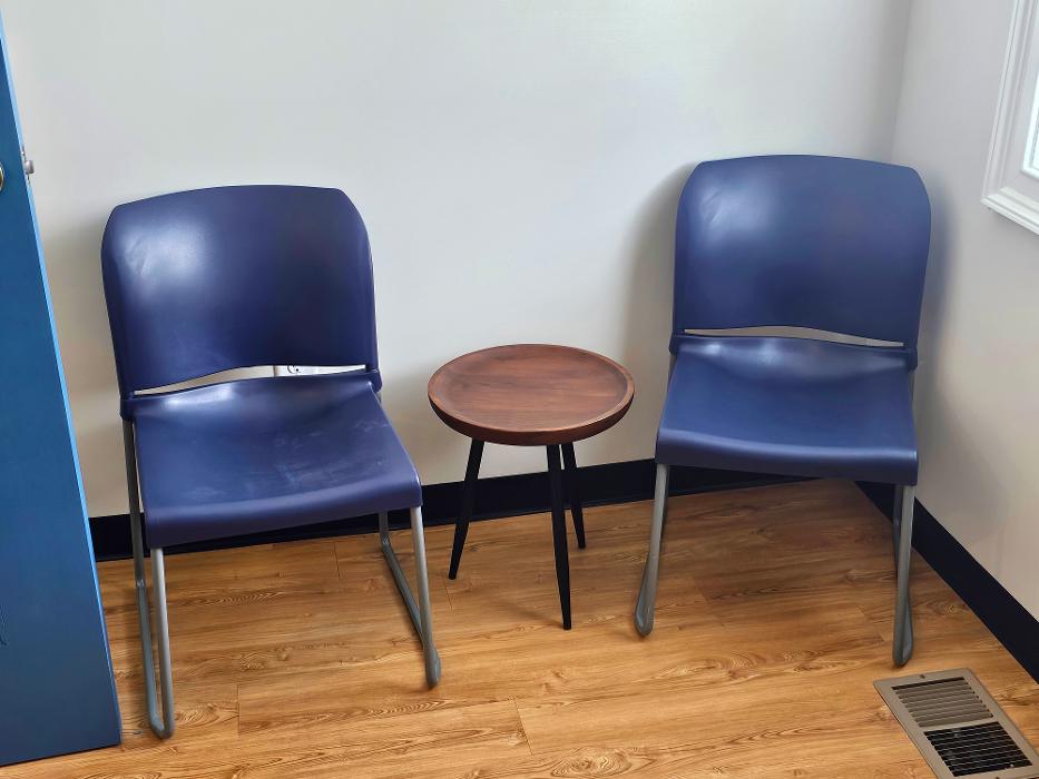 Southern Trails Vet Logo