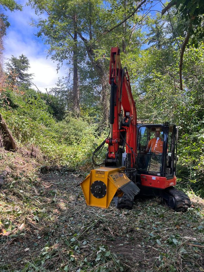 Litras Landworks LLC - Enumclaw, WA
