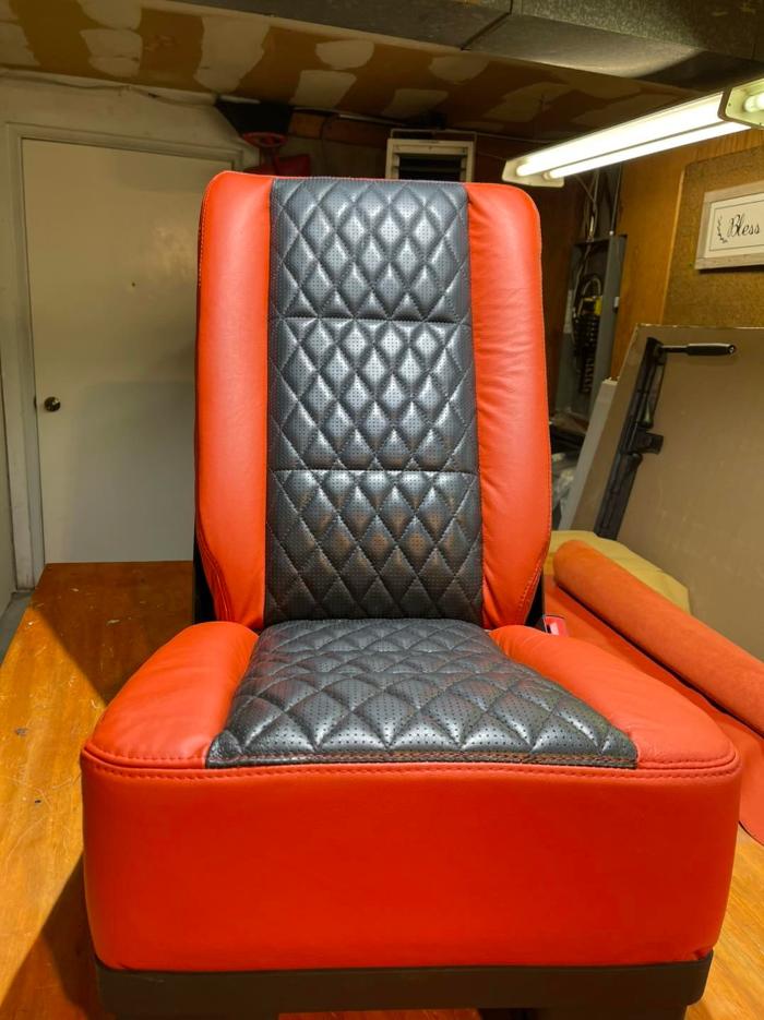 Aguilar Auto Upholstery - Oswego, IL