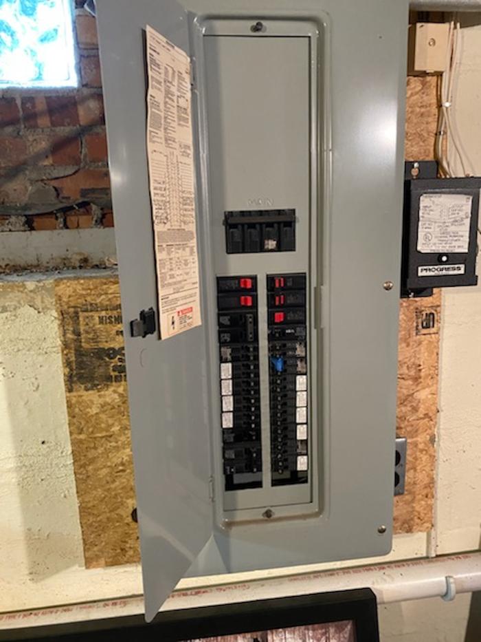 Blackhawk Electric & Generators Inc. Image