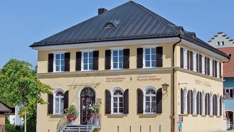 Strodtkötter Immobilien im 'Gelben Haus', Untermarkt in Murnau am Staffelsee