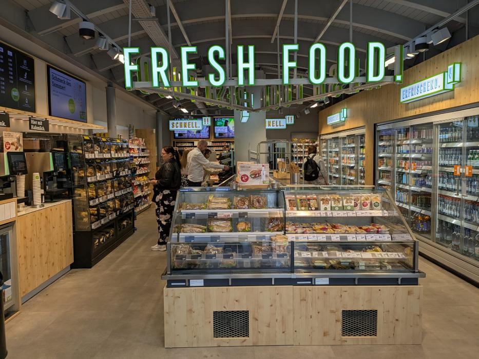 avec, Hansestraße in Lübeck