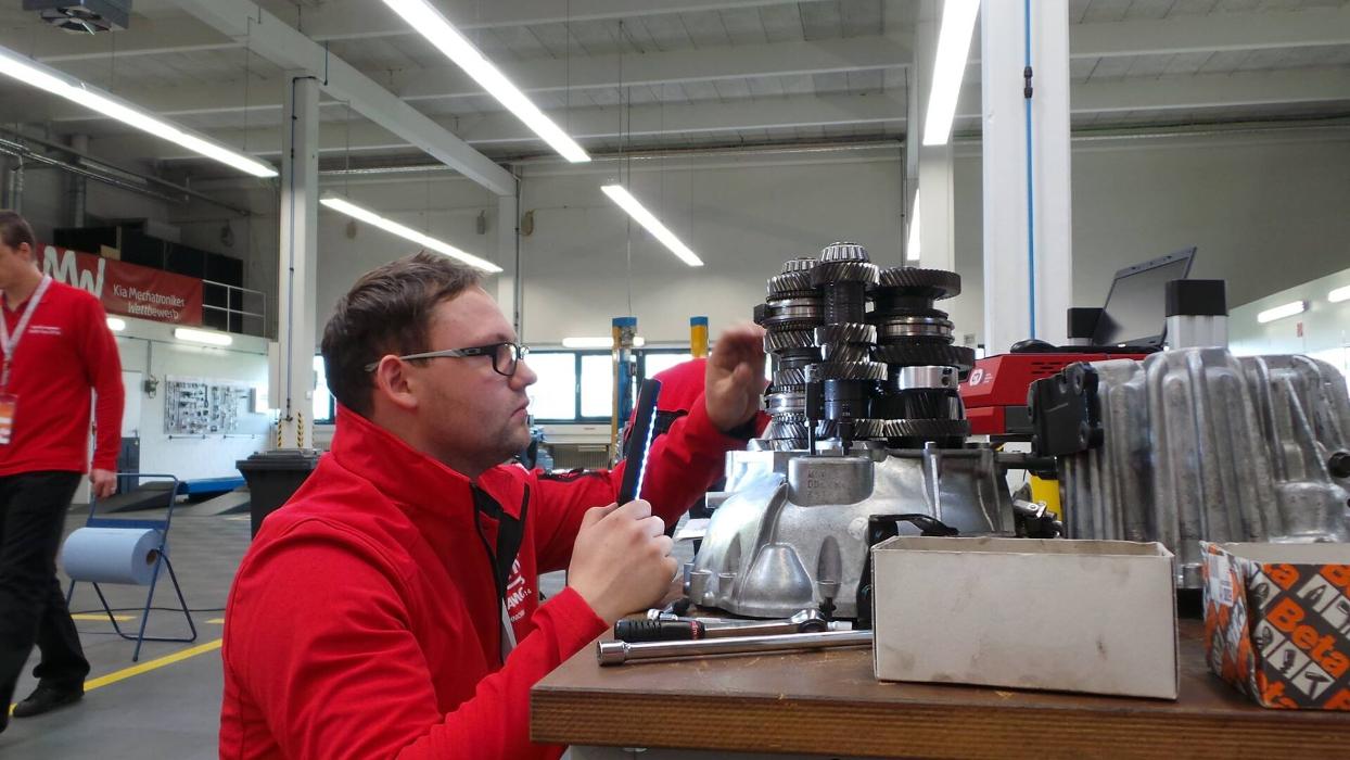 Autohaus Greinecker - KIA Wels, Kieswerkstraße in Gunskirchen