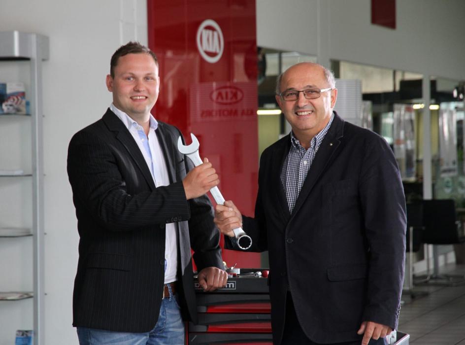 Autohaus Greinecker - KIA Wels, Kieswerkstraße in Gunskirchen