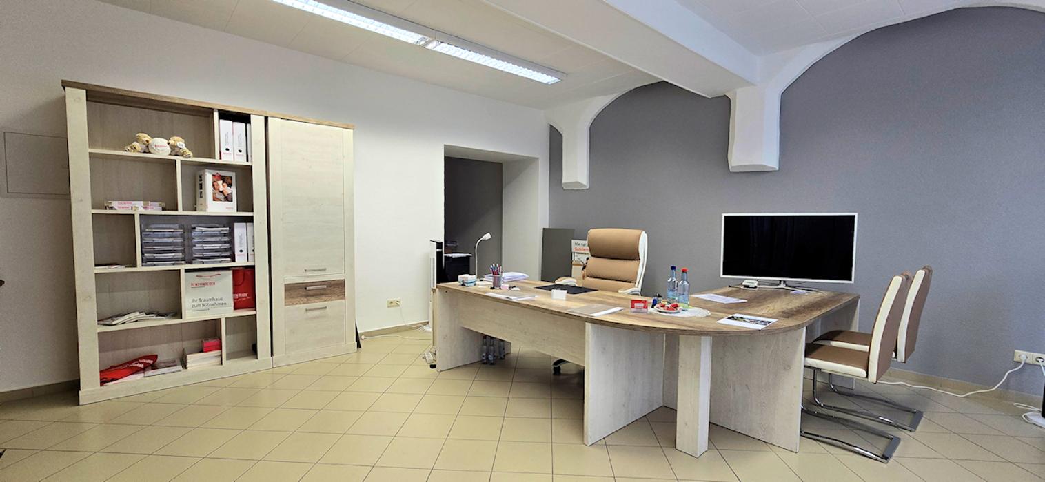 Heinz von Heiden-Stadtbüro Lützen - Wir bauen Ihr Massivhaus., Ernst-Thälmann-Straße in Lützen