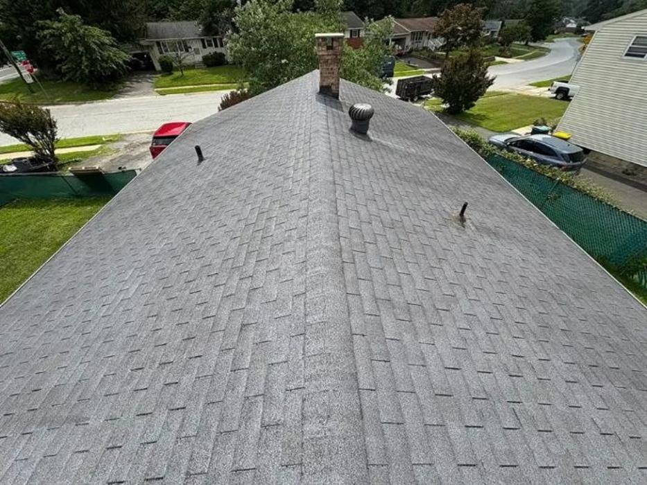 Resolute Roofing and Remodeling Image