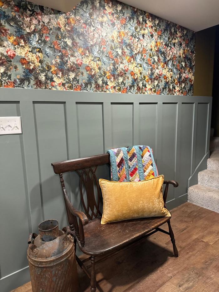 Birds of a Feather Home Concepts and Design Logo