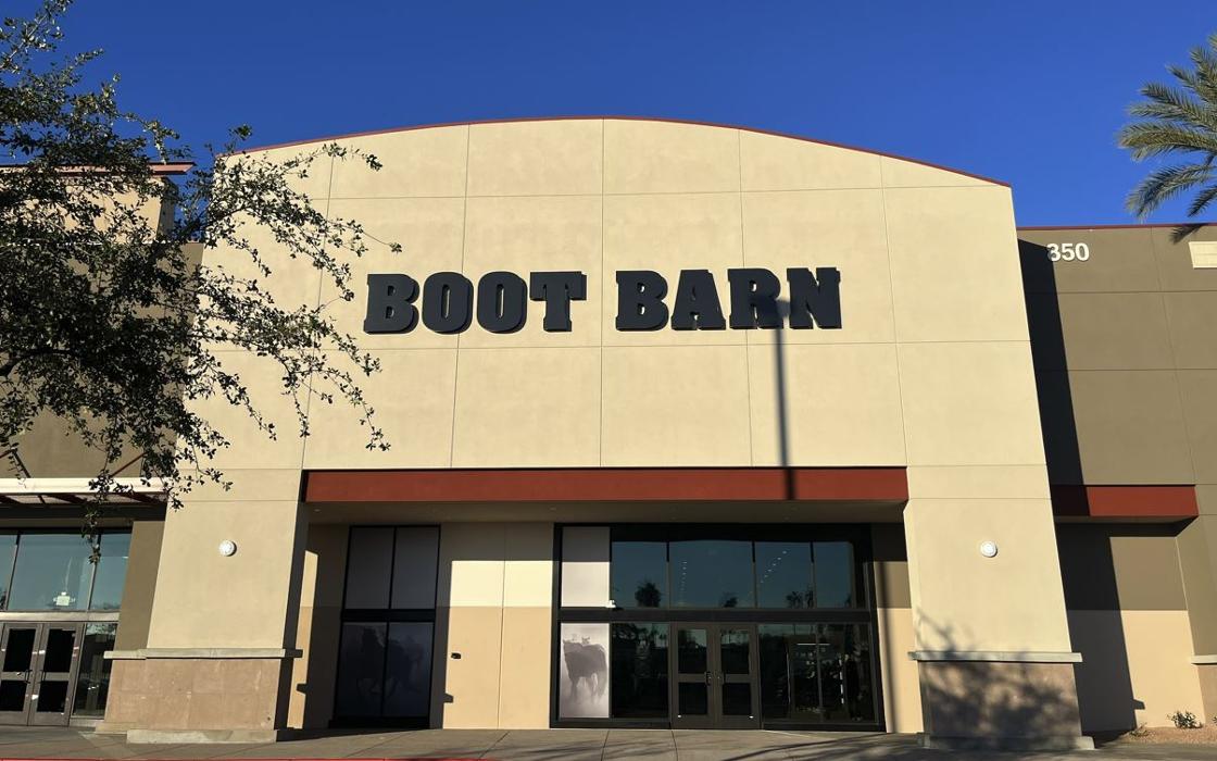 Boot Barn Logo