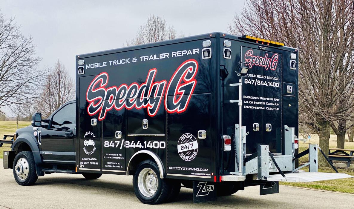 Speedy G Towing Image