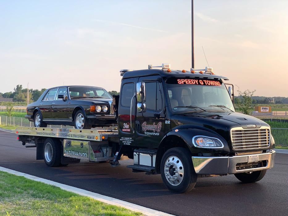 Speedy G Towing Image