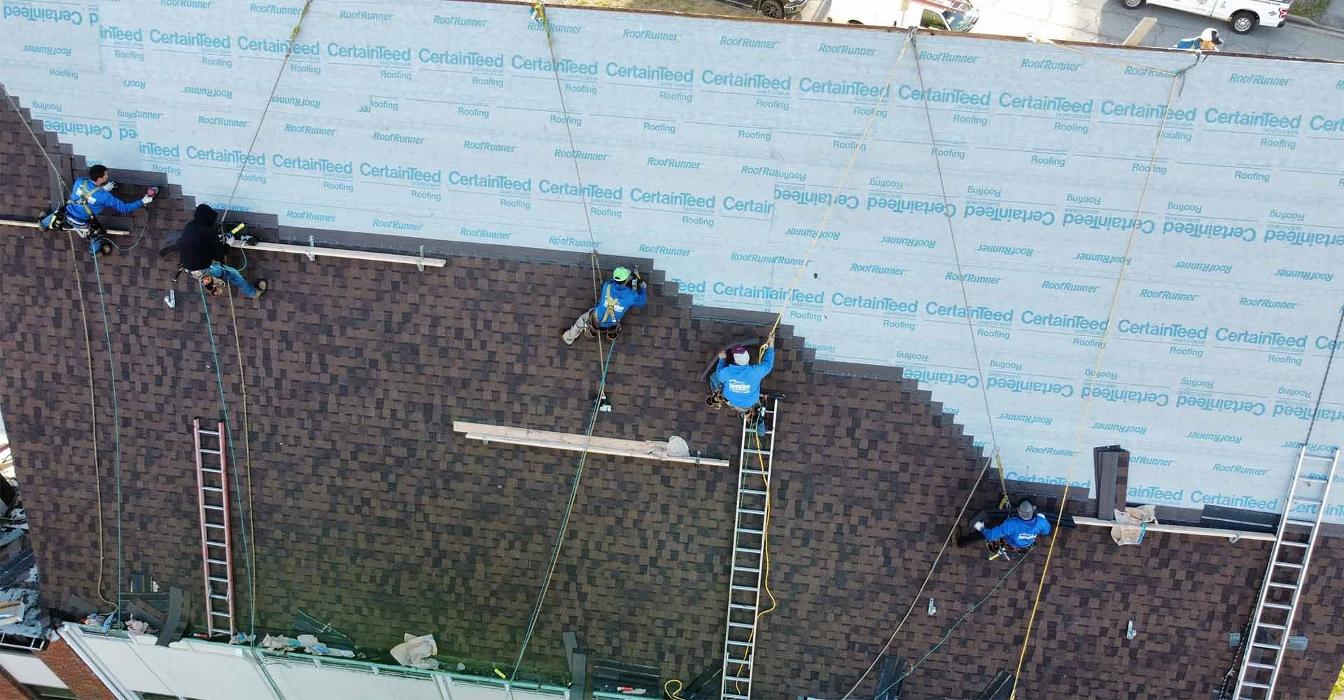 Tesson Roofing &amp; Exteriors LLC Logo