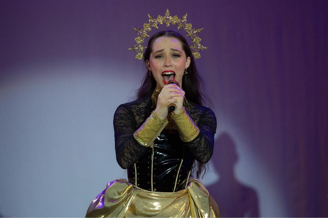 Zara Garvie - SIX performance 2024