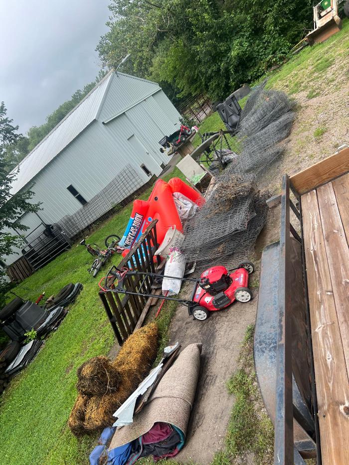 Big Red Junk Removal - Lincoln, NE