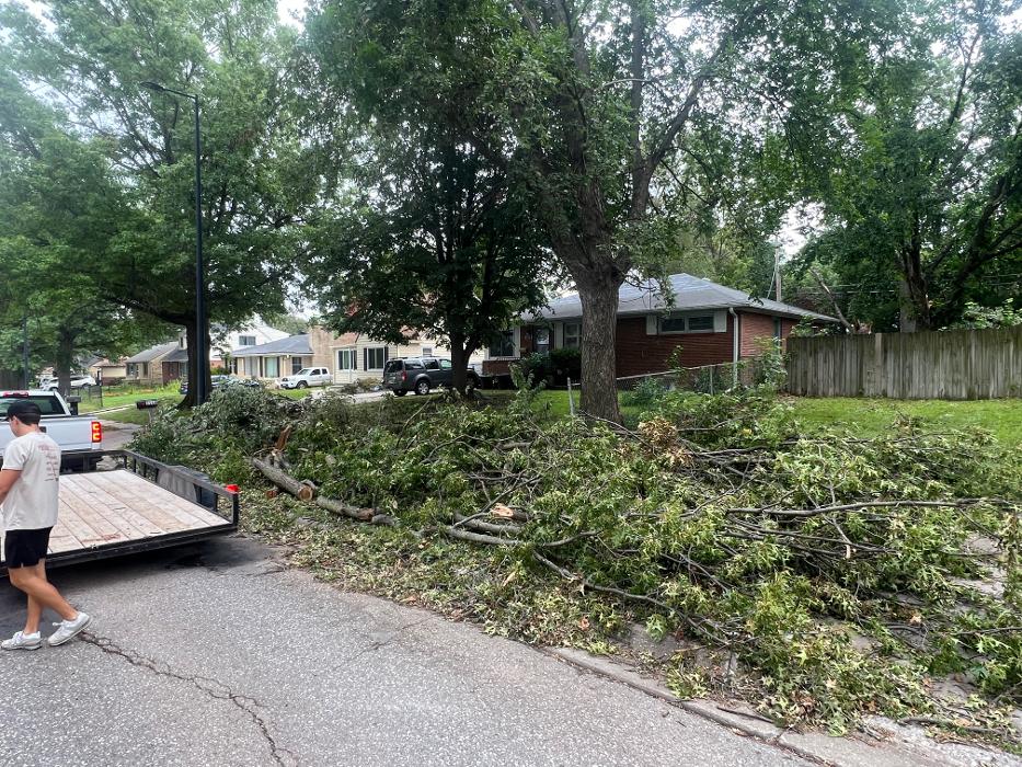 Big Red Junk Removal - Lincoln, NE