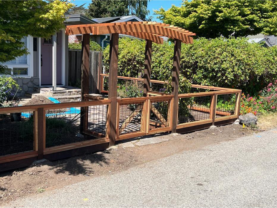 Pacific Fence - Santa Cruz, CA