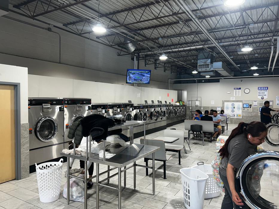 Best Wash Laundromats - Kansas City, KS