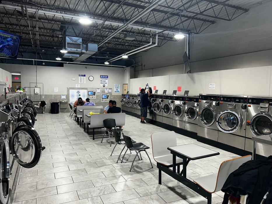 Best Wash Laundromats - Kansas City, KS
