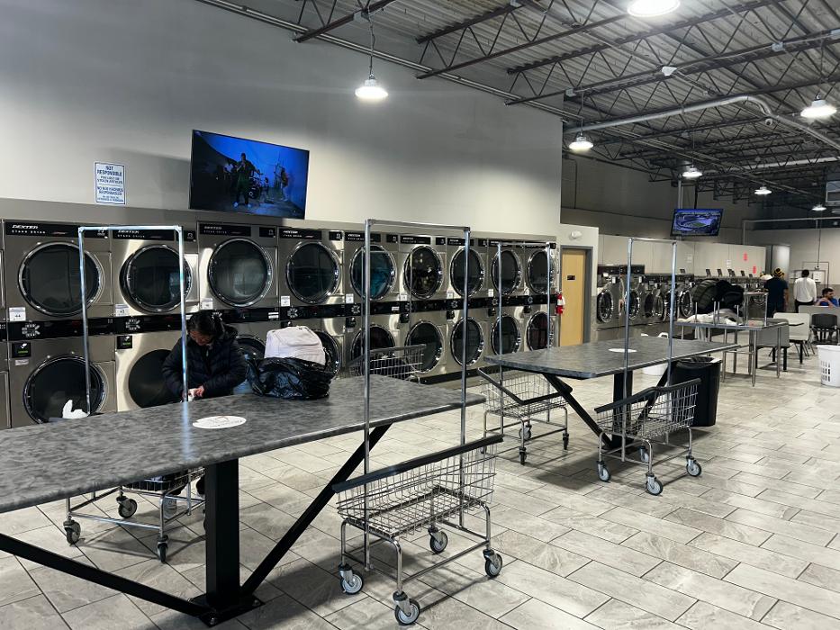 Best Wash Laundromats - Kansas City, KS