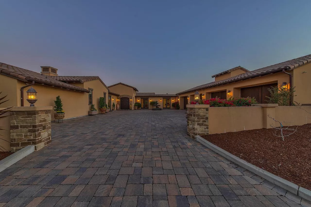 Dactts Construction LLC Image