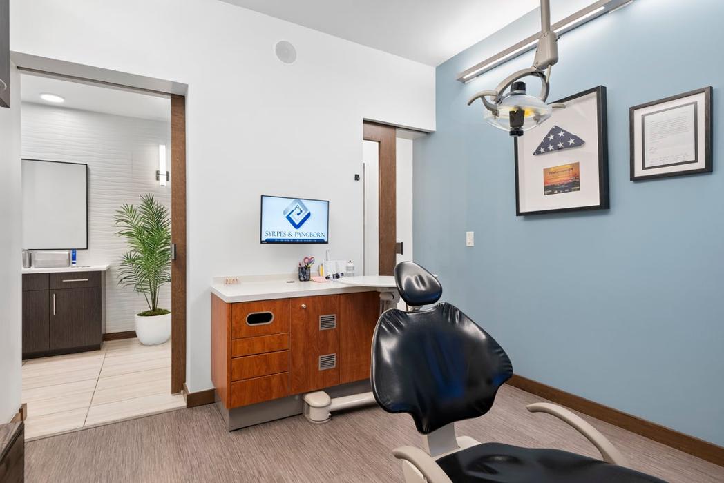 Syrpes & Pangborn DDS - Parker, CO