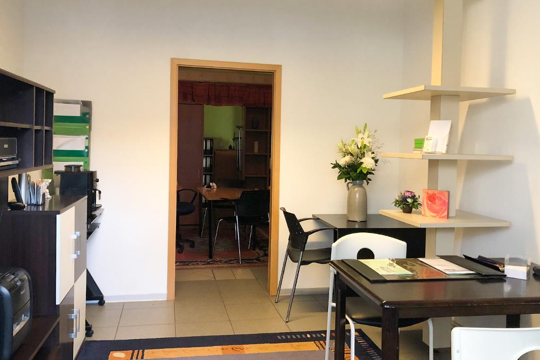 Grünland-Bestattungen, Neustädter Passage in Halle (Saale)