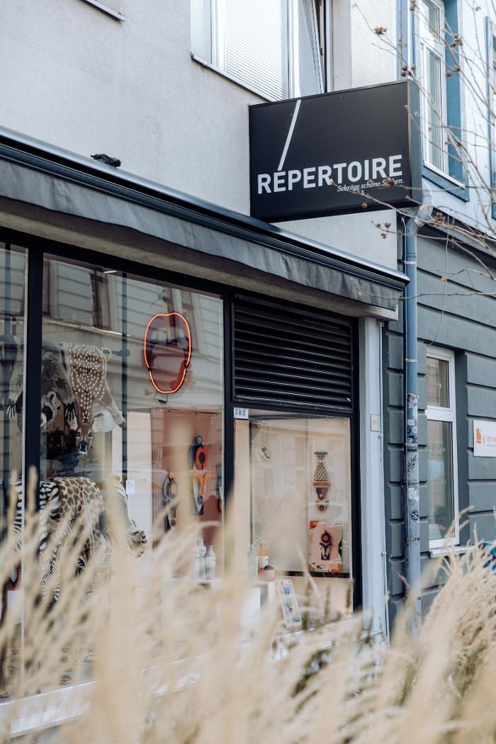 RÉPERTOIRE, Otto-Bauer-Gasse in Wien