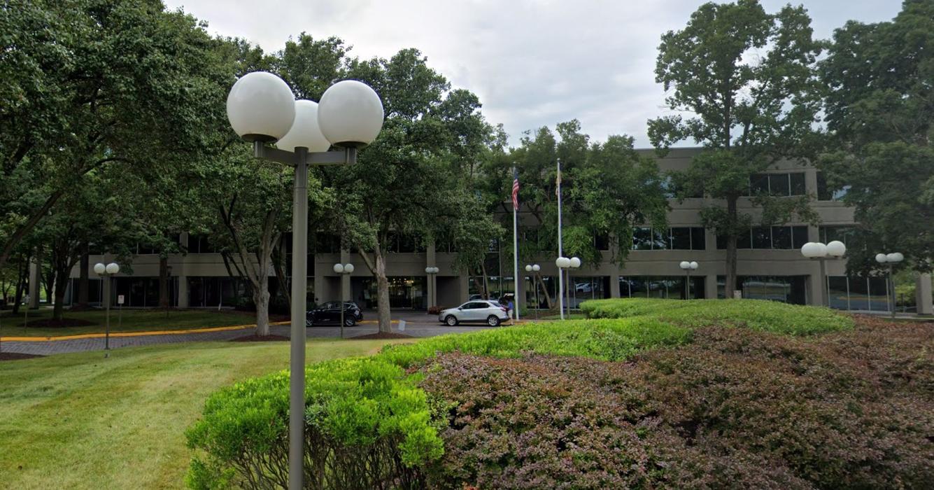 Office building (front) of the Siegel, Bosworth and Sorensen Division of The Centers for Advanced ENT Care (CAdENT)