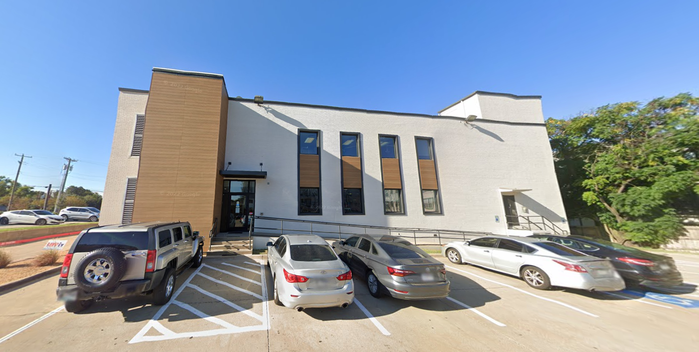 Office building of White Rock ENT in Dallas, TX