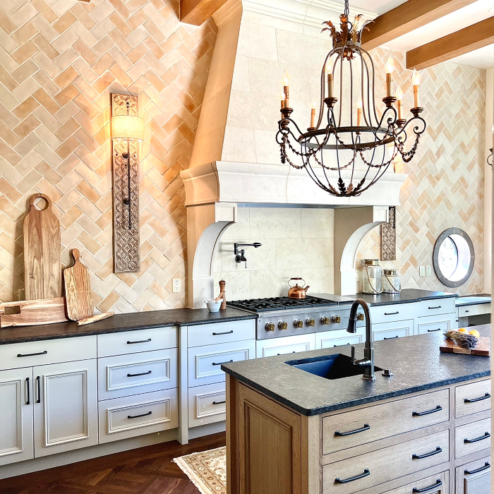 Younique Designs Image