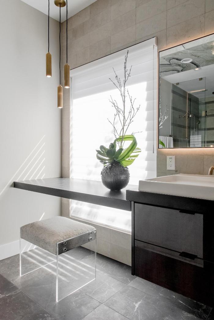 Younique Designs Image