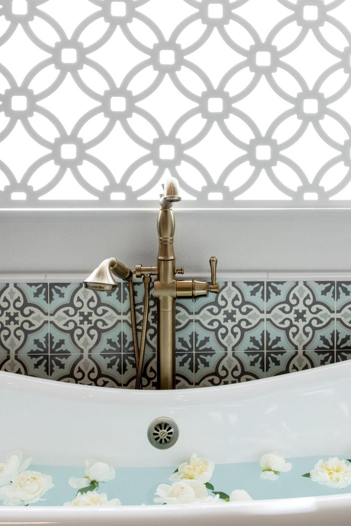 Younique Designs Image