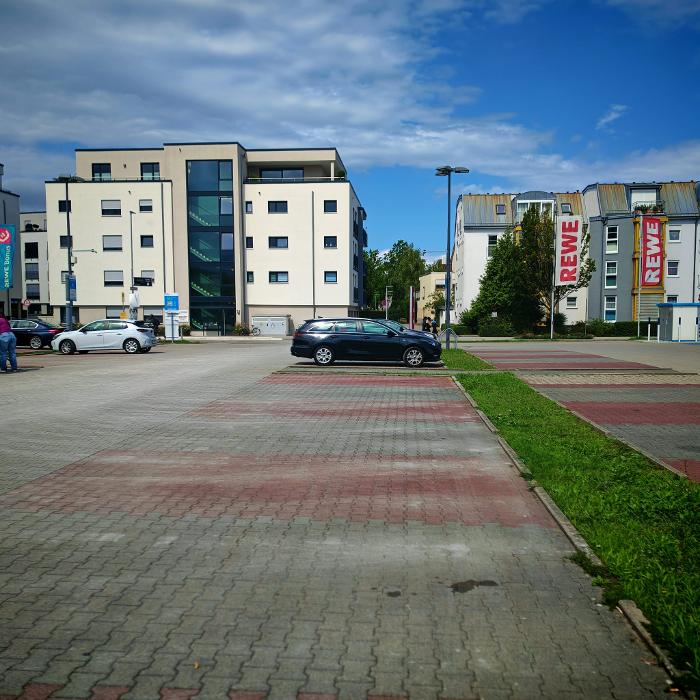 Parkplatz Muthstraße 25, 74889 Sinsheim, Muthstraße in Sinsheim