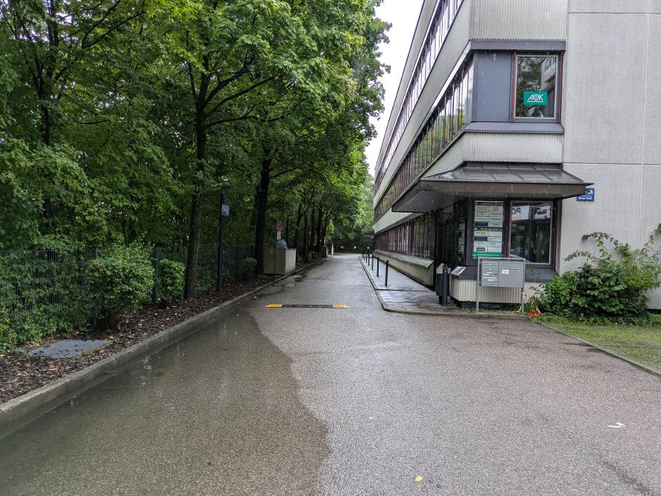 Parkplatz Hanauer Straße 77 (Kundenparkplatz), 80993 München, Hanauer Straße in München