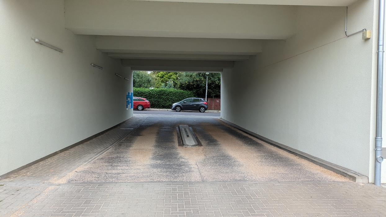 Parkplatz Bahrendorfer Str. 19, 39112 Magdeburg, Bahrendorfer Straße in Magdeburg