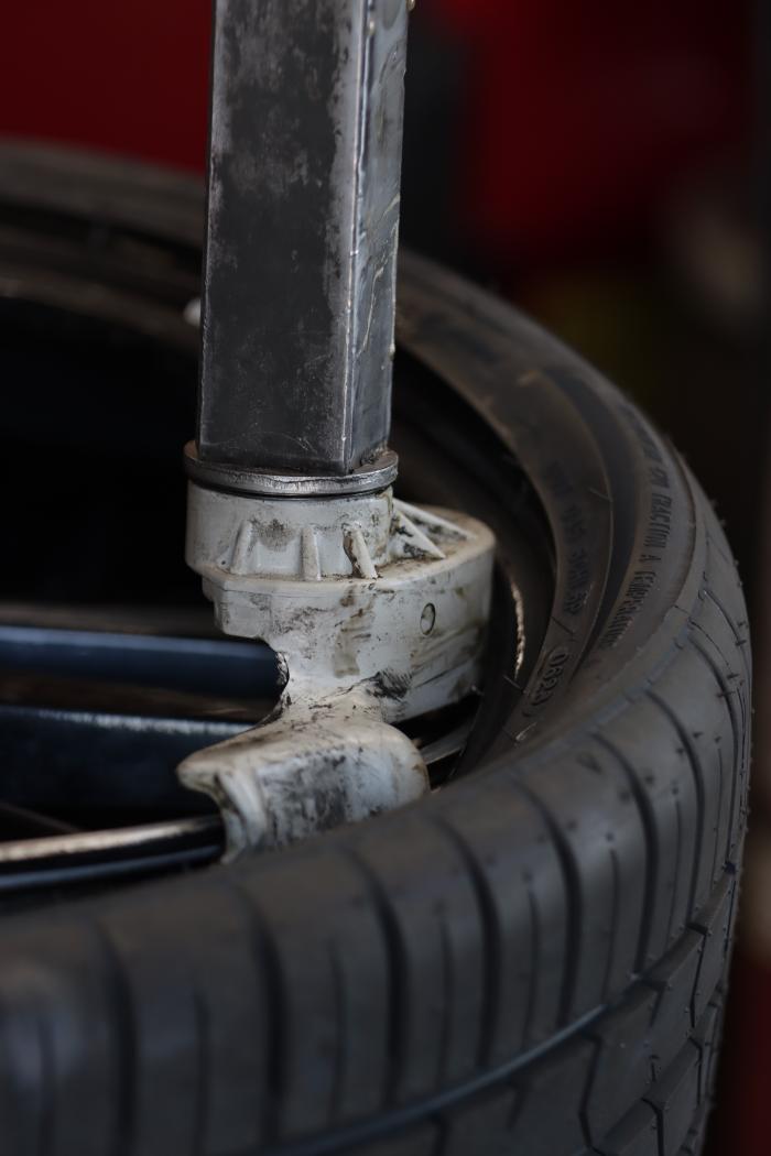 Alvarez Tire Shop - Hesperia, CA