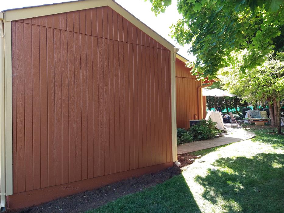 PRO ELITE CONSTRUCTION &amp; REMODEL LLC Logo