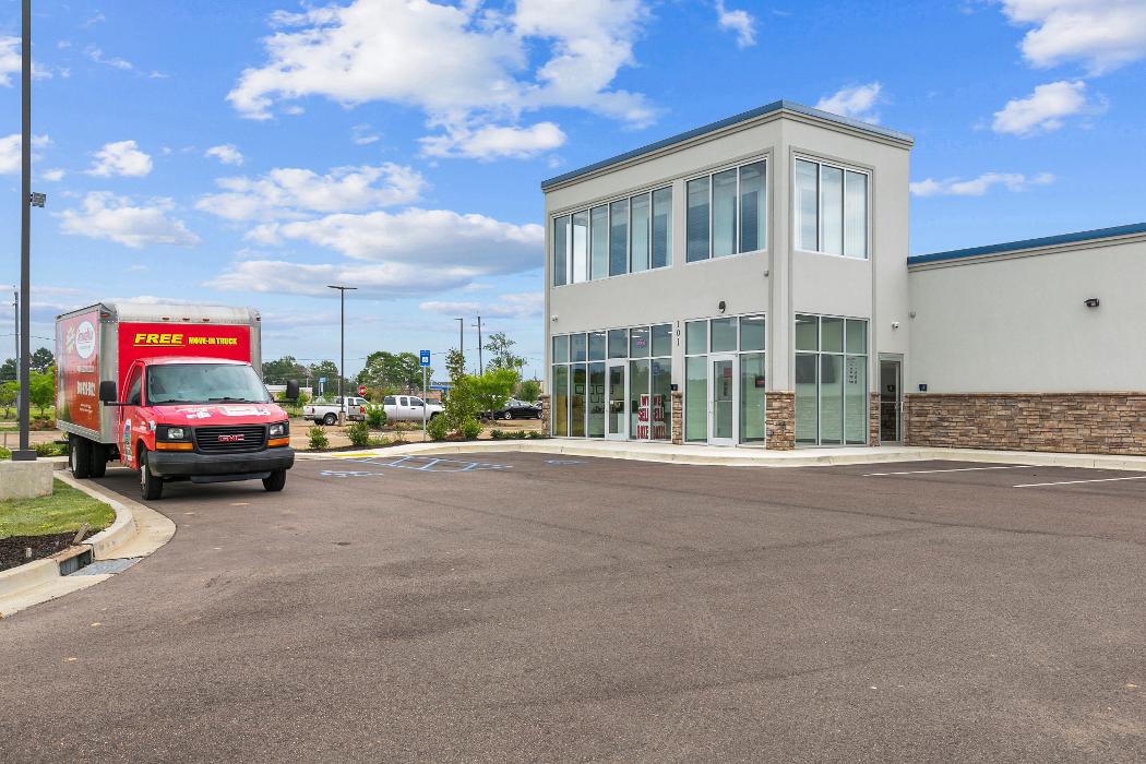 StorageMax Byram Parkway Image