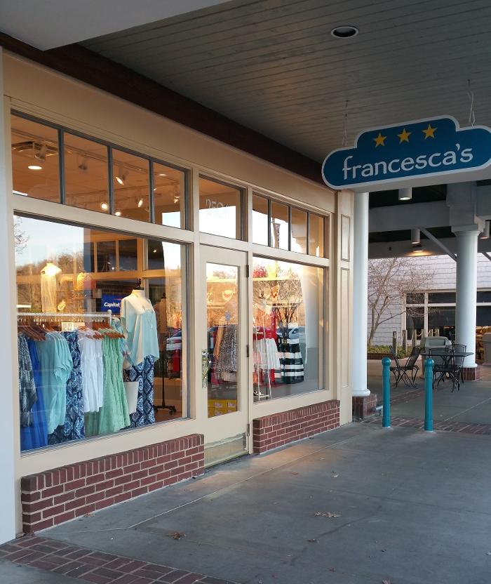 francesca's Logo