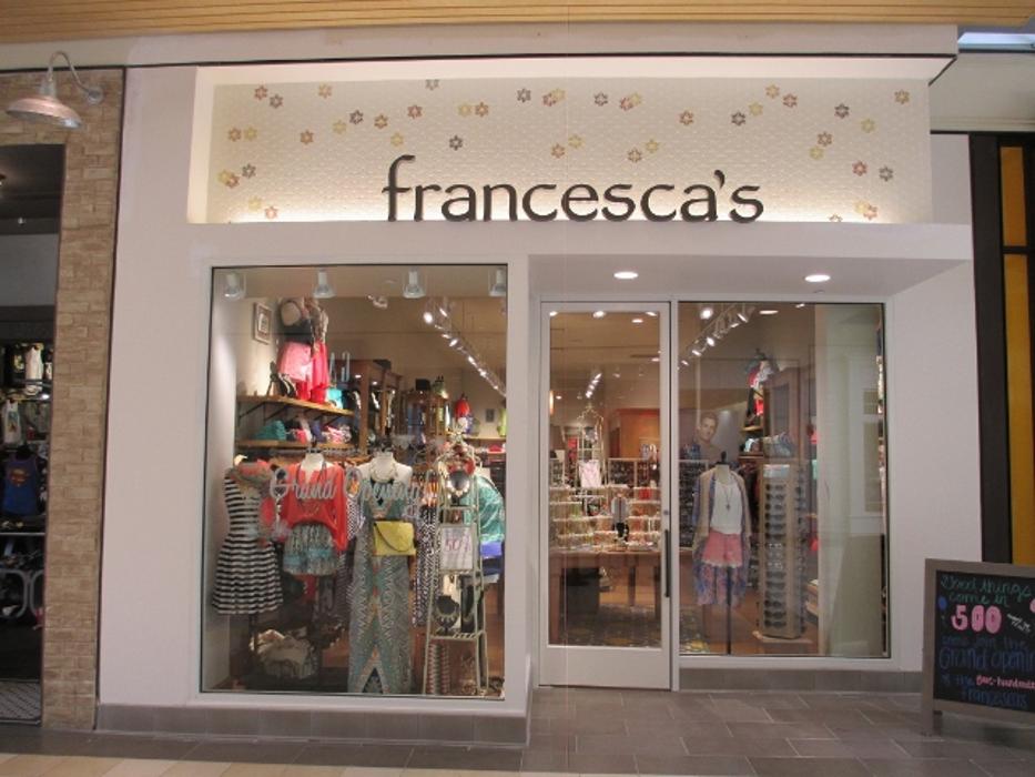 francesca's Logo