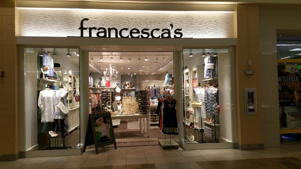 francesca's Logo