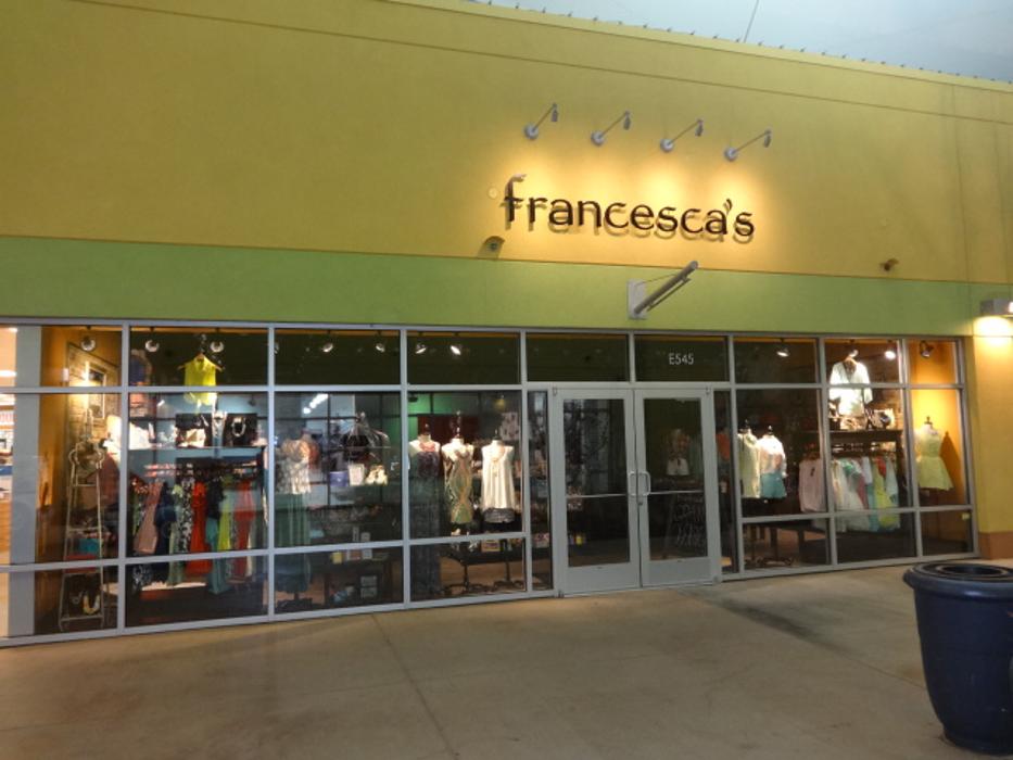 francesca's Logo
