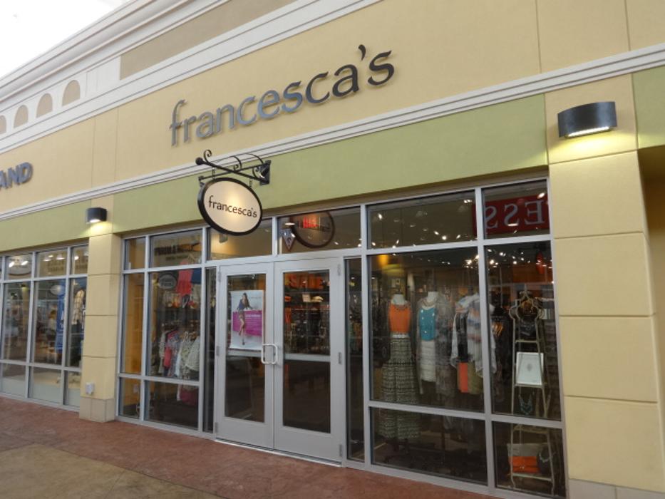francesca's Logo