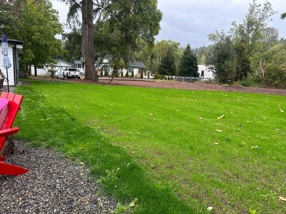 Saylor Landscaping Image