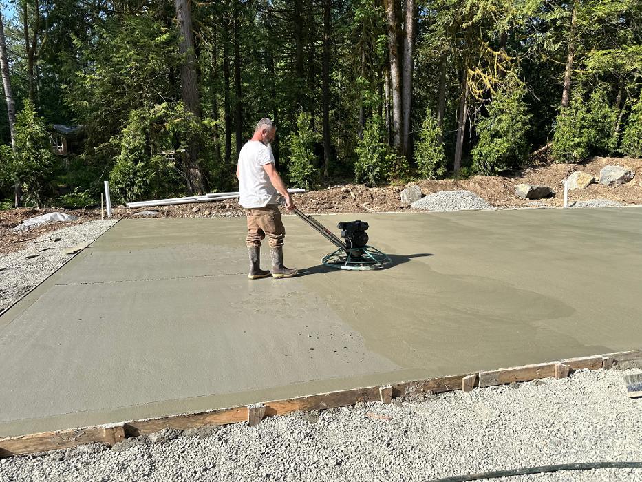 Saylor Landscaping Image